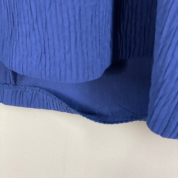 Simply Susan by Susan Graver Blue Crepe Tee Keyhole - Picture 4 of 6